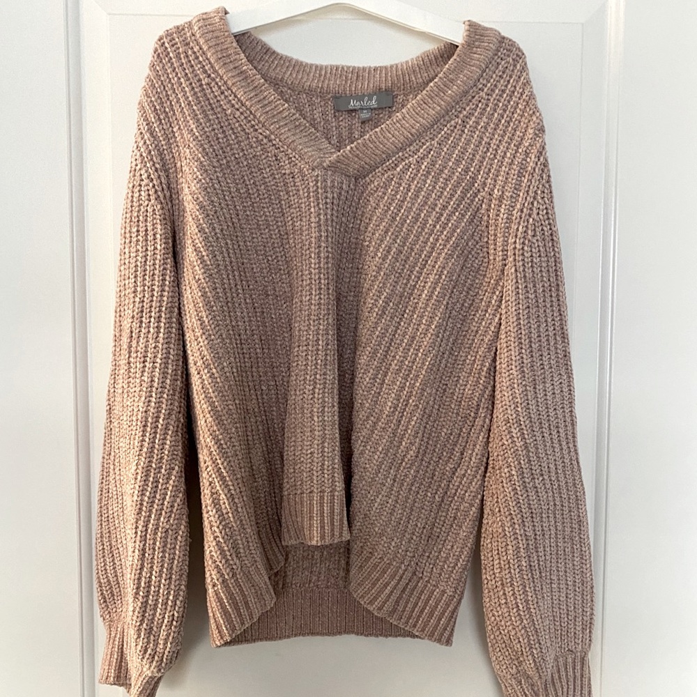 Pink chenille v neck sweater